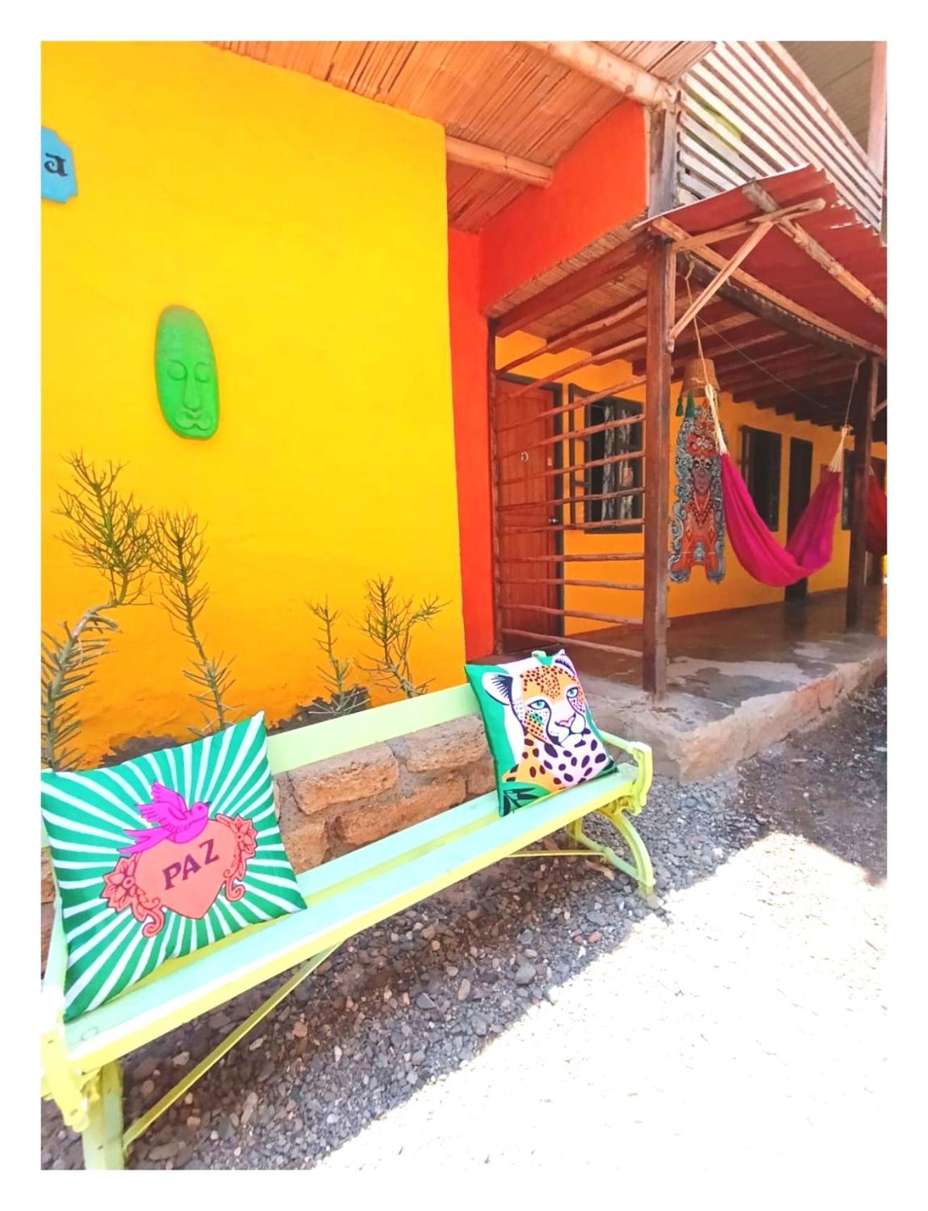 Casa Naranja Hotel Mancora Luaran gambar