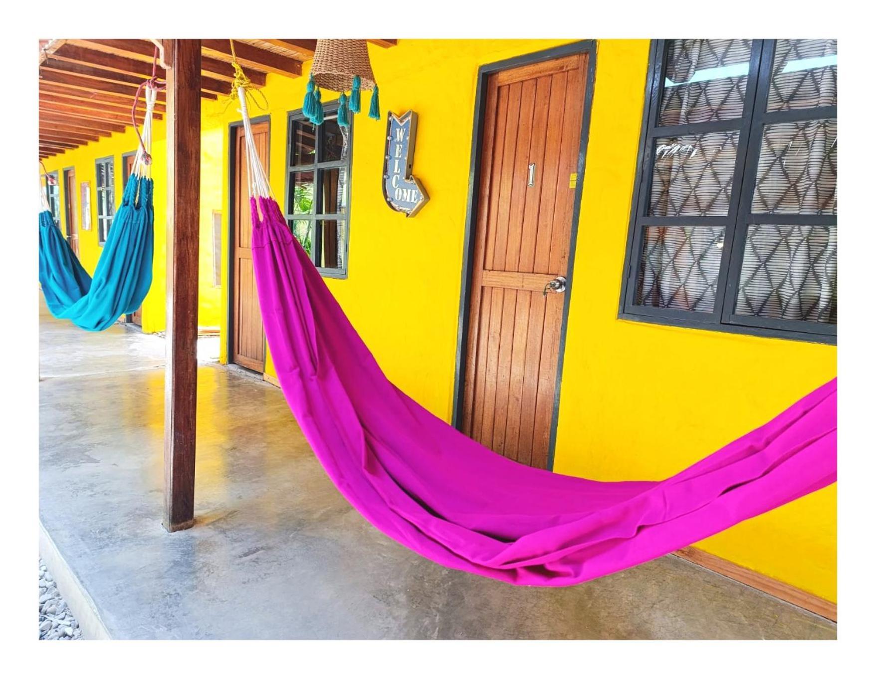 Casa Naranja Hotel Mancora Luaran gambar