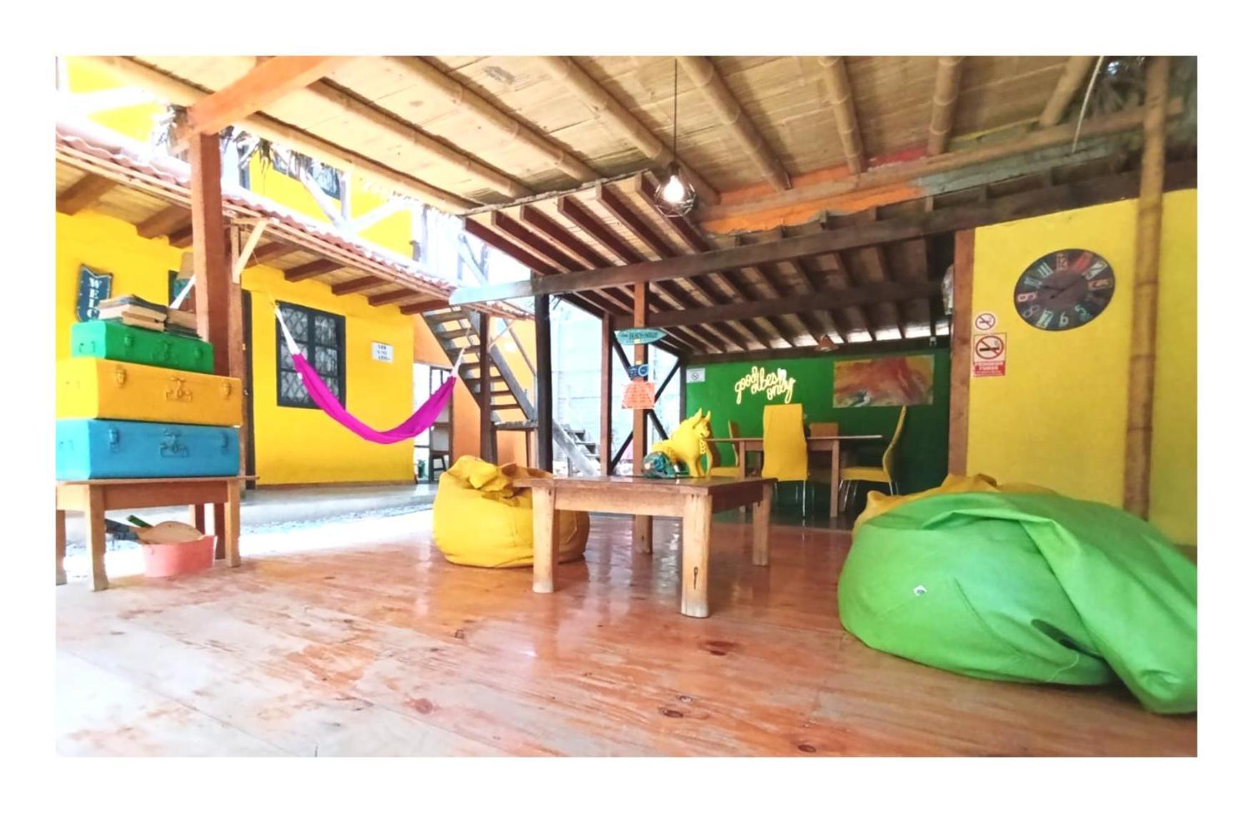Casa Naranja Hotel Mancora Luaran gambar